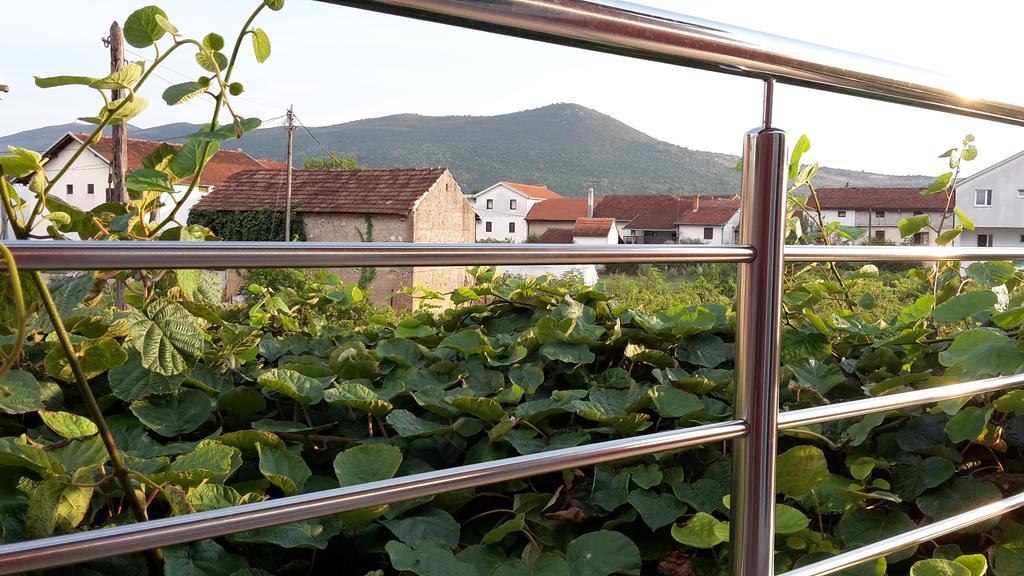 Pansion Polonia Medjugorje Hotel Exterior photo
